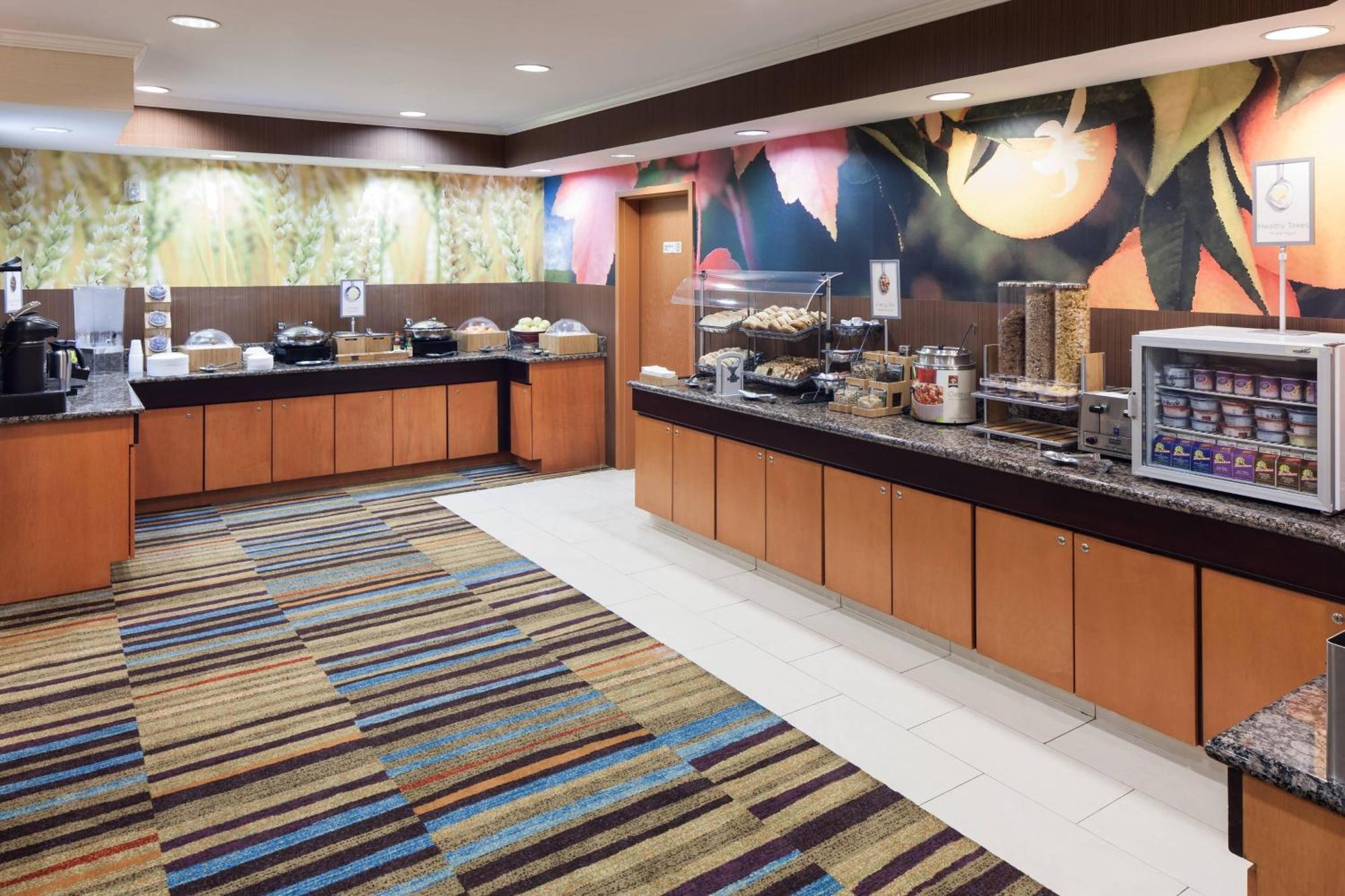 Fairfield Inn & Suites Jacksonville Butler Boulevard Exterior foto
